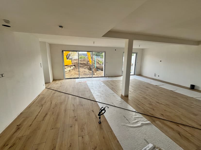 Étape de construction d'une maison neuve