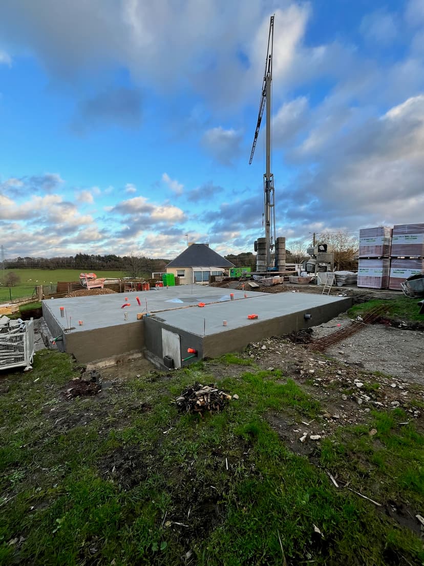 Étape de construction d'une maison neuve